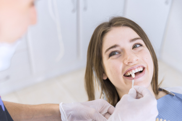 sbiancamento-dentale-professionale-Odontoiatria-Sistemica-Stefanelli-Brescia